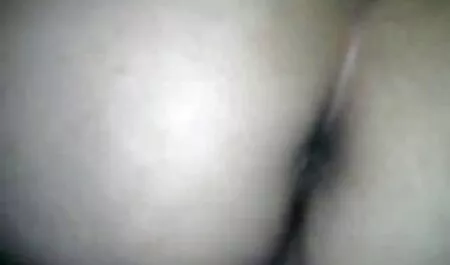 La joven rusa putas le encanta cuando el semen en su cara sexo anal con dolor en español