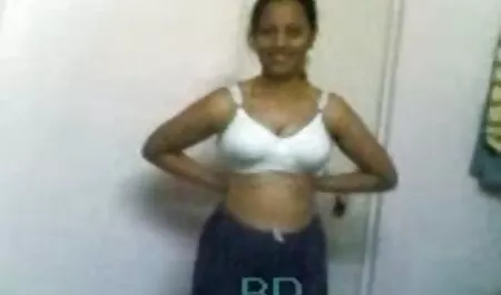 Tetona puta en aceite toma la sexo anal gratis español largo polla en la culo