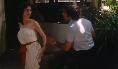 Negro mamá su primer anal en español consigue culo follada caliente