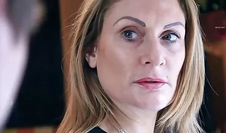 Selección videos anales españoles de erótica con belleza tetona