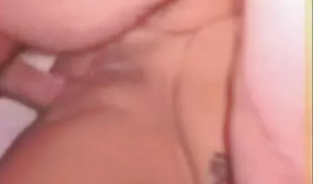 Hermosa rubia en medias tiene una videos de sexo anal gratis en español sed con un hombre joven