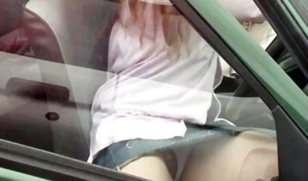 Dos jóvenes anal con españolas lesbianas hacen dulce