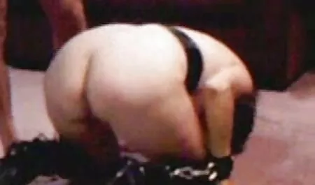 Chica en fishnet pantimedias lamer delgada videos anal español dedos en semen