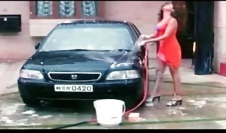 Turgentes tetas rubia acariciando calvo videos anales en castellano