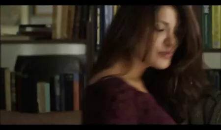 Después de la sesión de fotos de lesbianas, jóvenes, polla anal en español latino grande